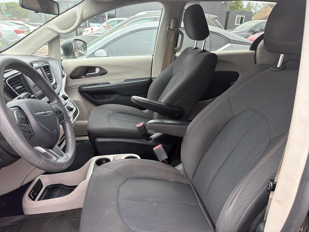 Chrysler Pacifica  2018