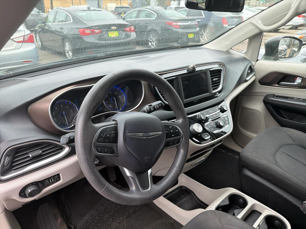 Chrysler Pacifica  2018