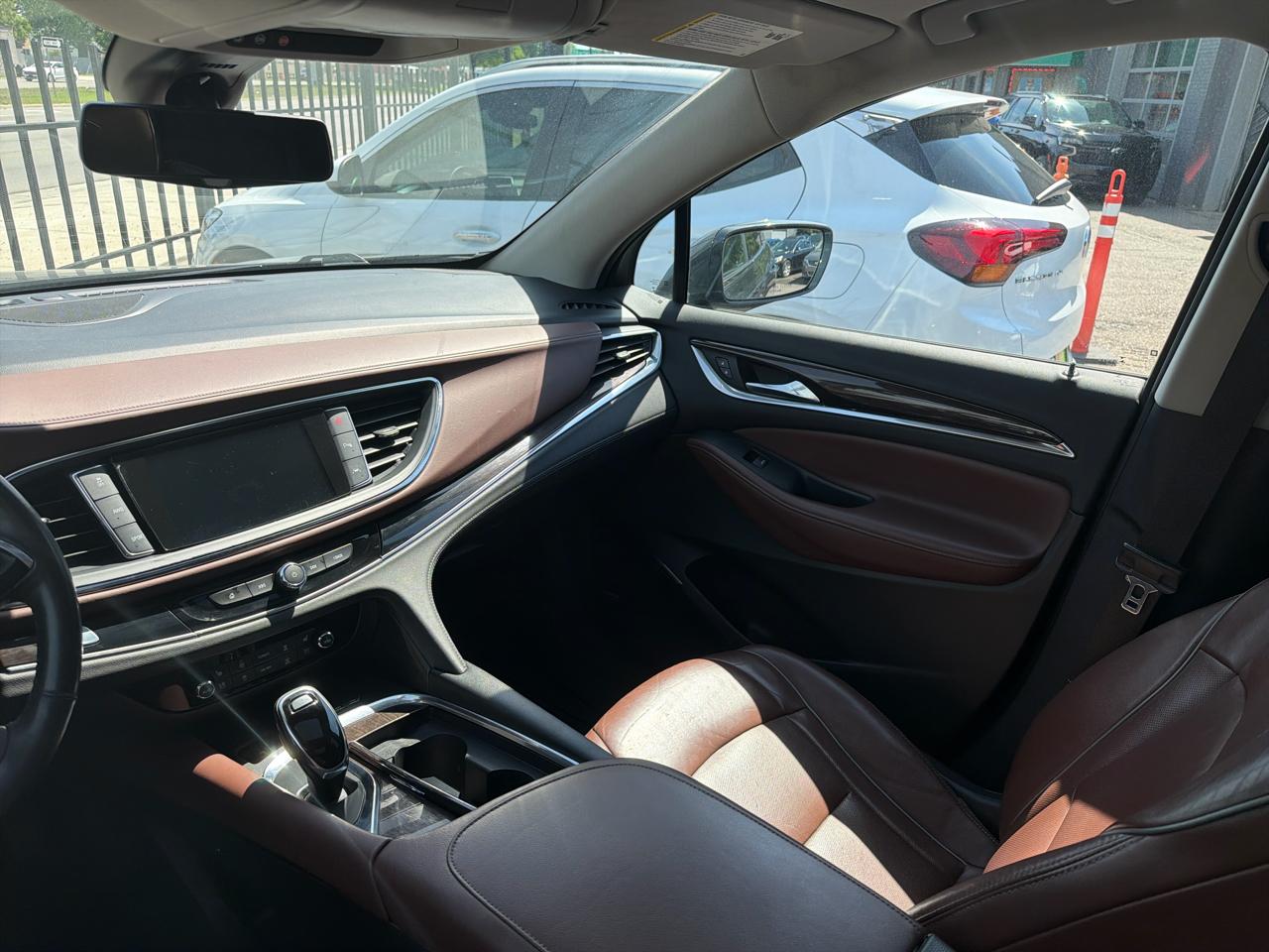Buick Enclave  2018