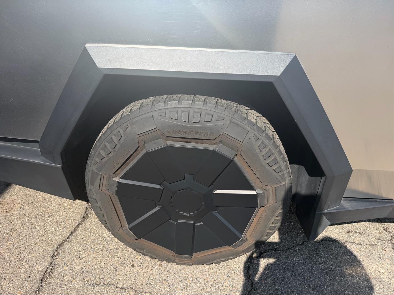 Tesla Cybertruck  2024