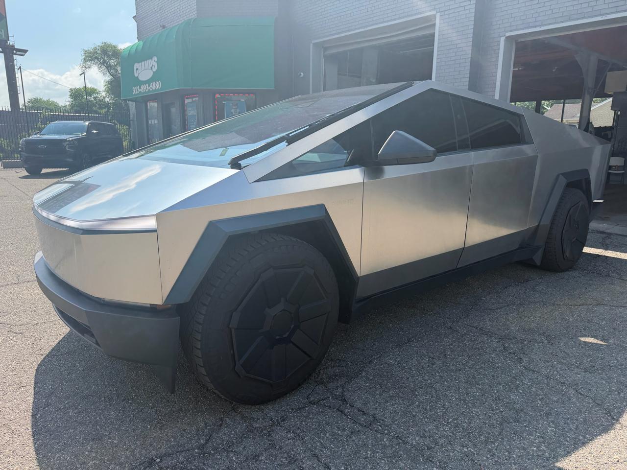 Tesla Cybertruck  2024