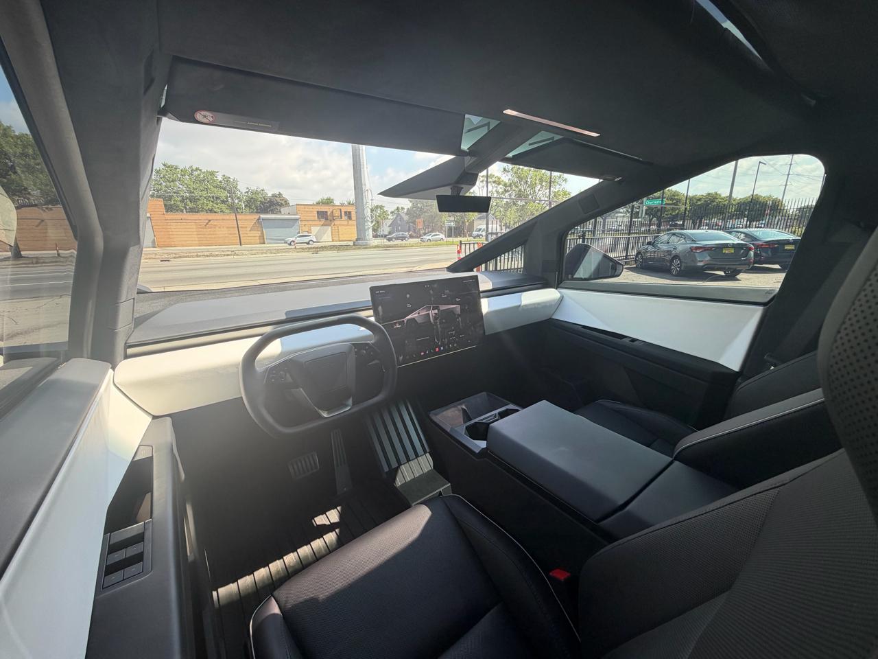 Tesla Cybertruck  2024