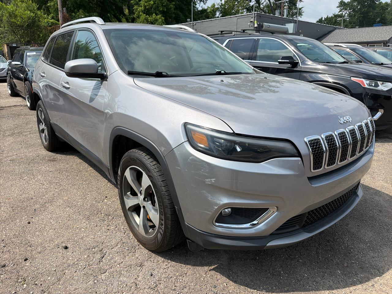Jeep Cherokee  2020