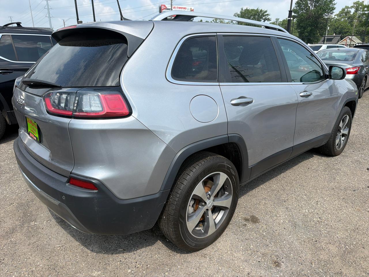 Jeep Cherokee  2020