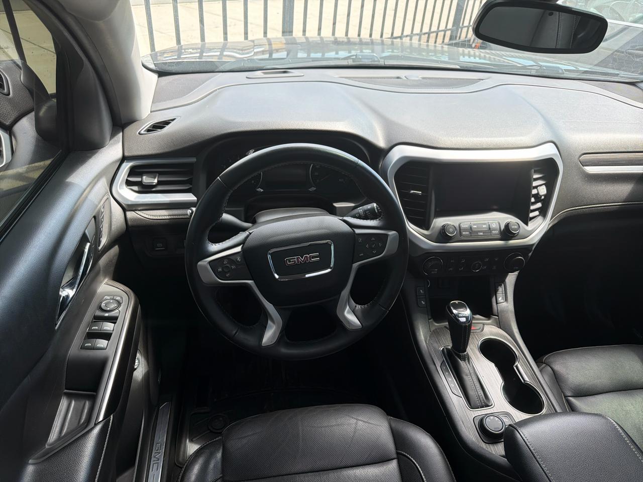 GMC Acadia  2018