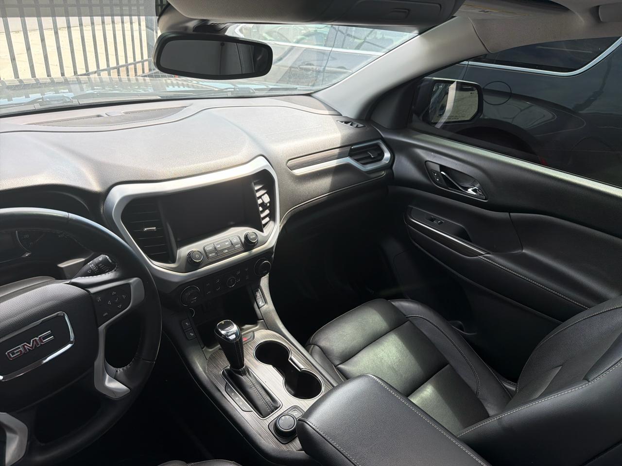 GMC Acadia  2018