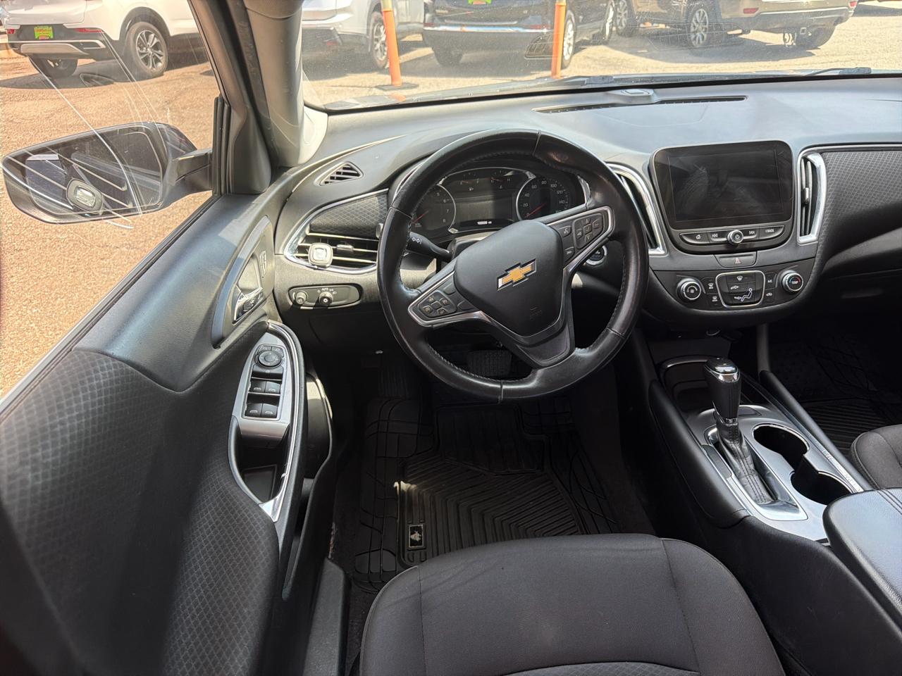 Chevrolet Malibu  2017
