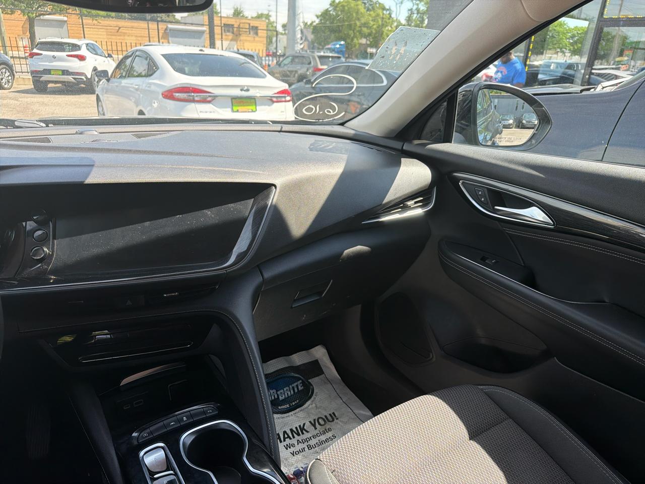 Buick Envision  2021