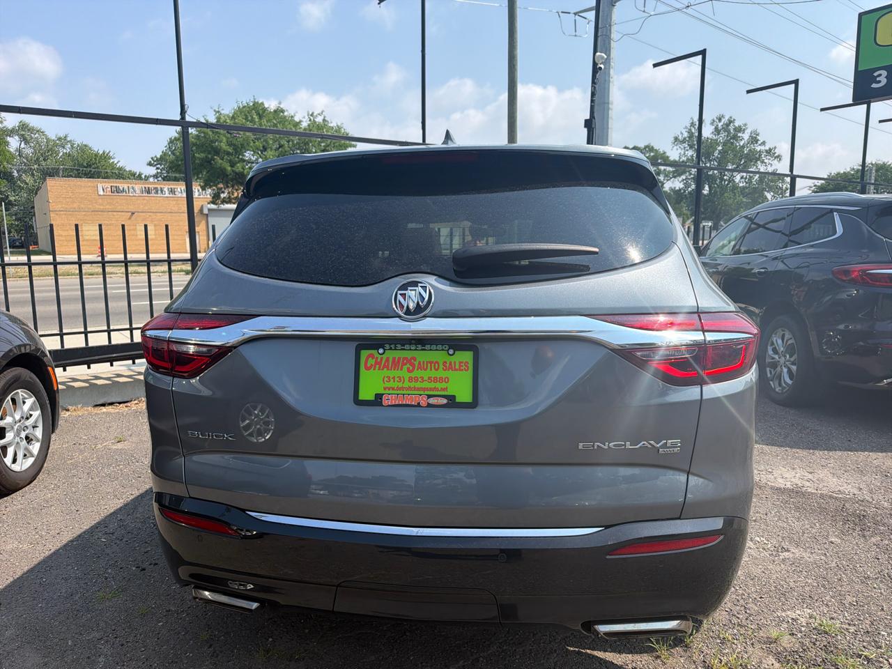 Buick Enclave  2018