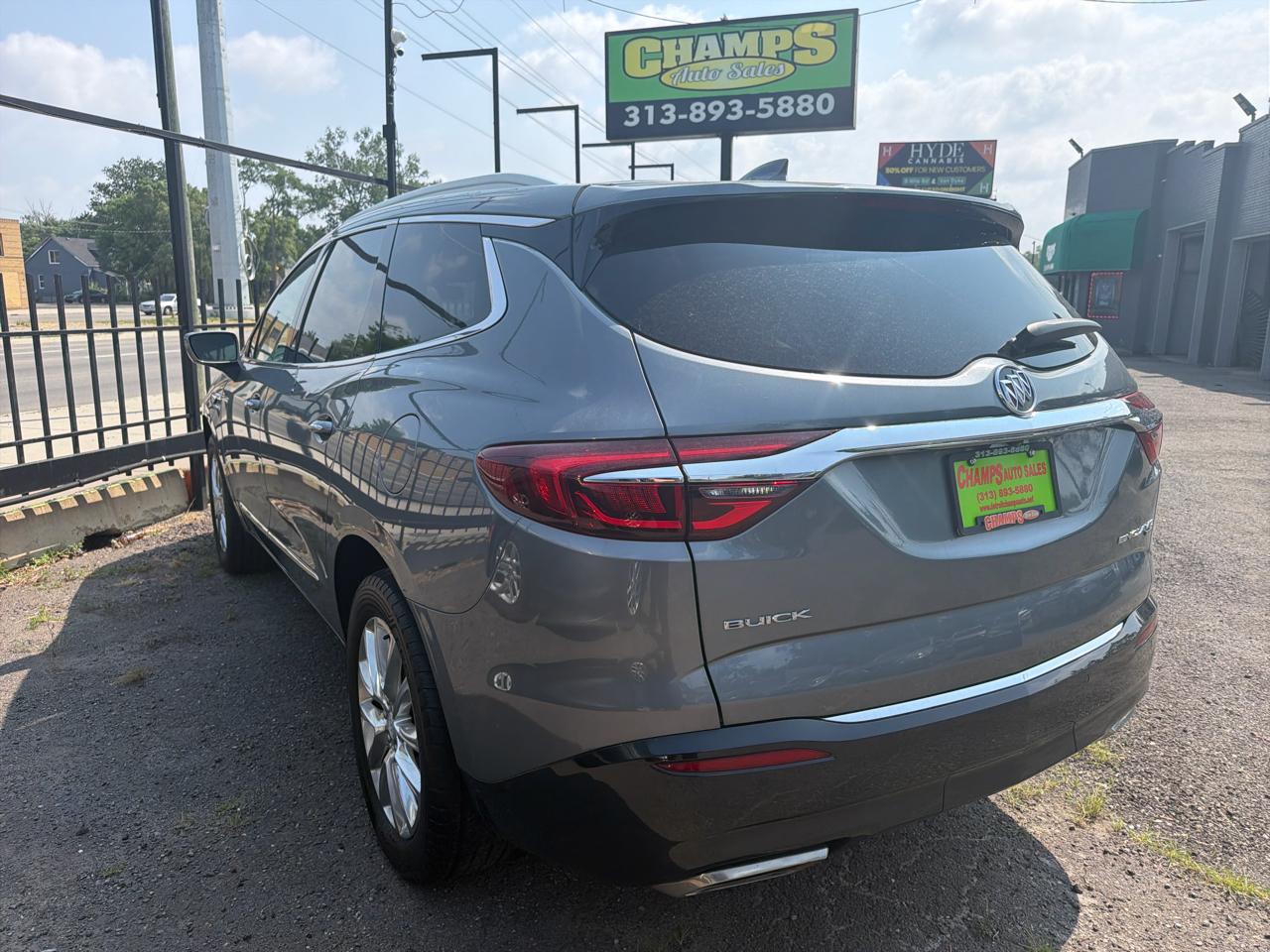 Buick Enclave  2018