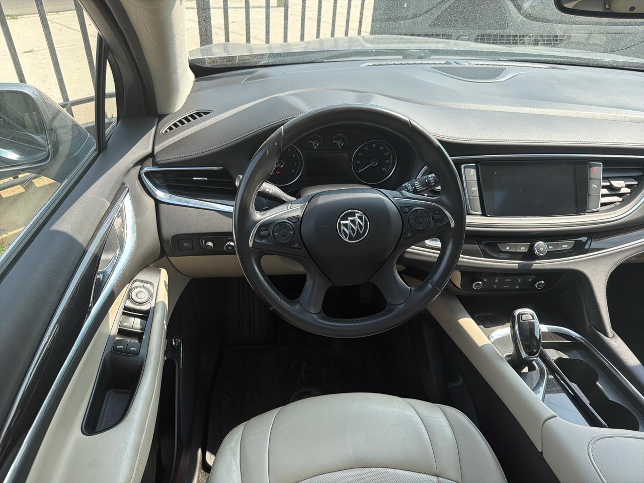 Buick Enclave  2018
