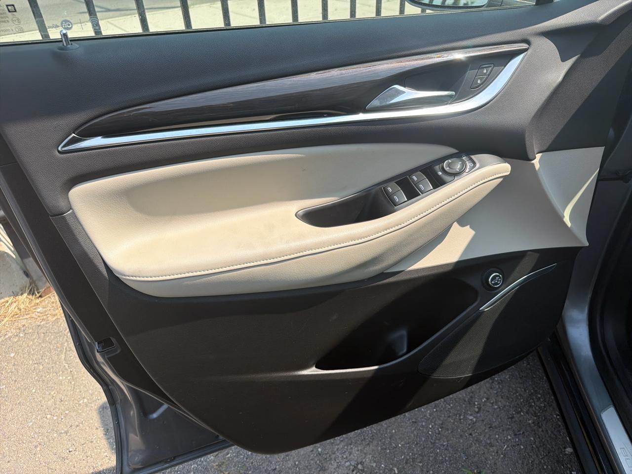 Buick Enclave  2018