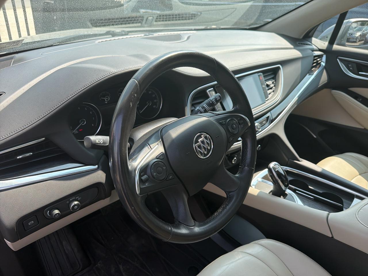 Buick Enclave  2018