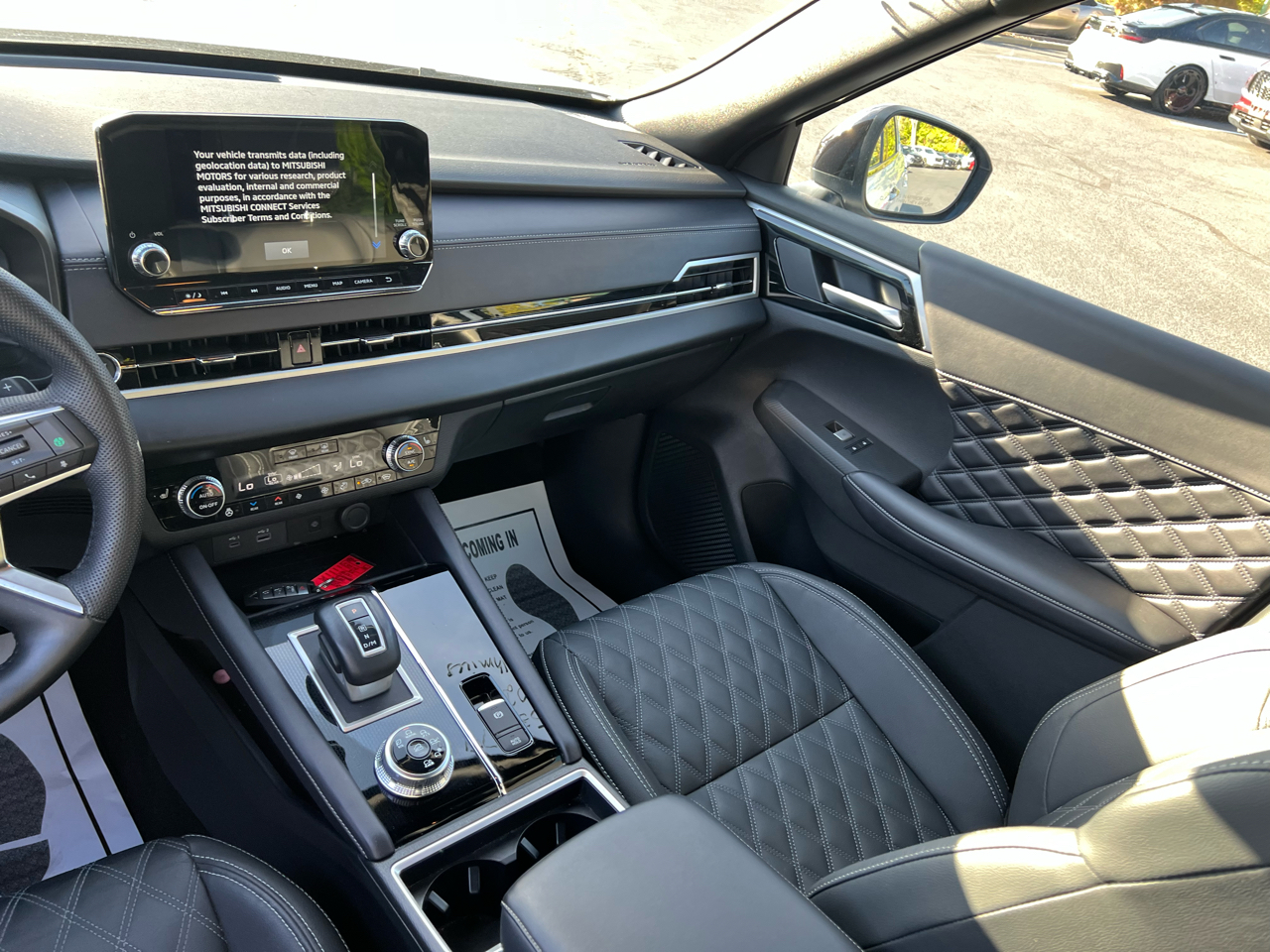 2023 Mitsubishi Outlander SEL 40th Anniversary Edition GT photo 27