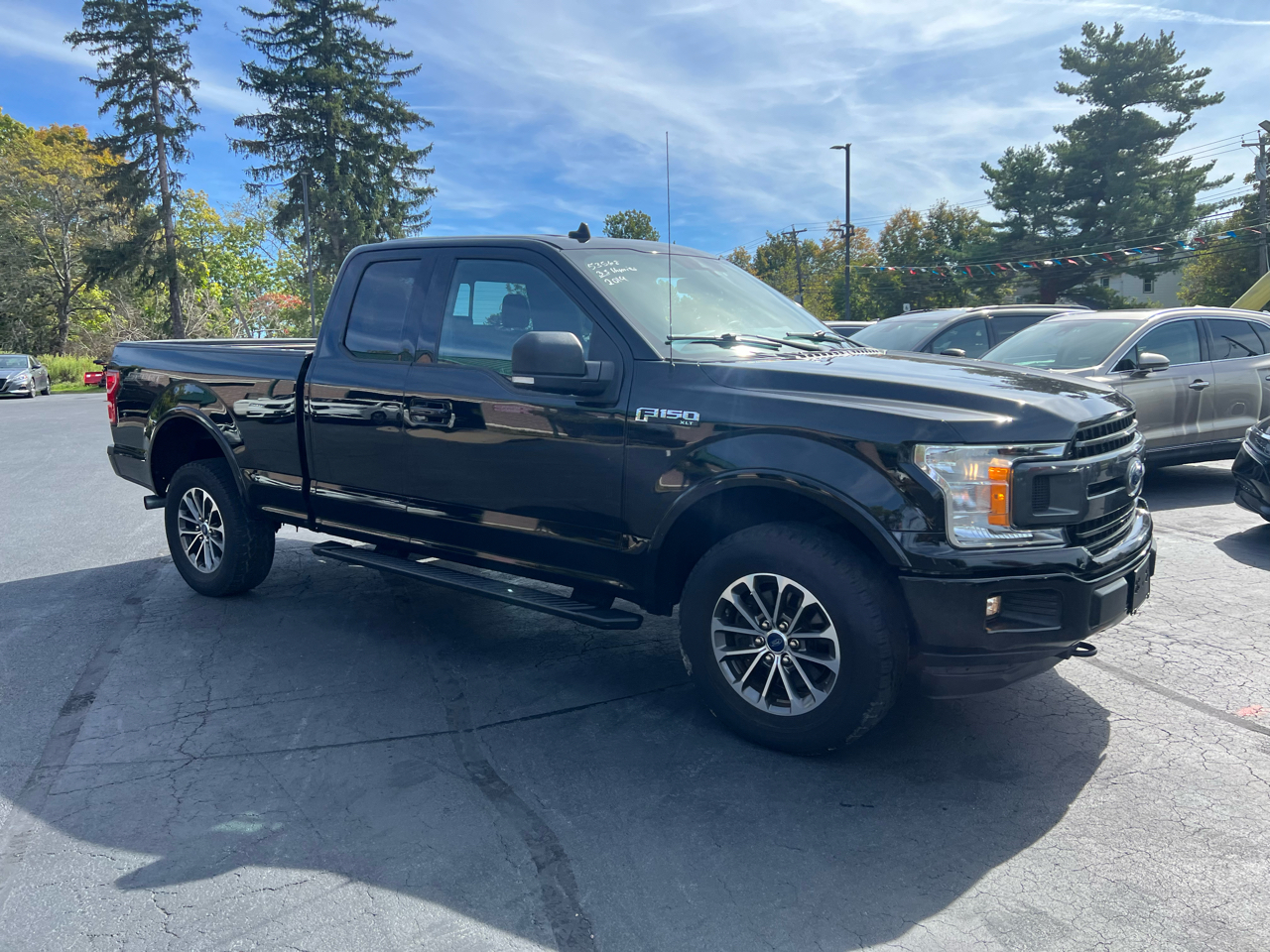 2019 Ford F-150 XLT photo 8