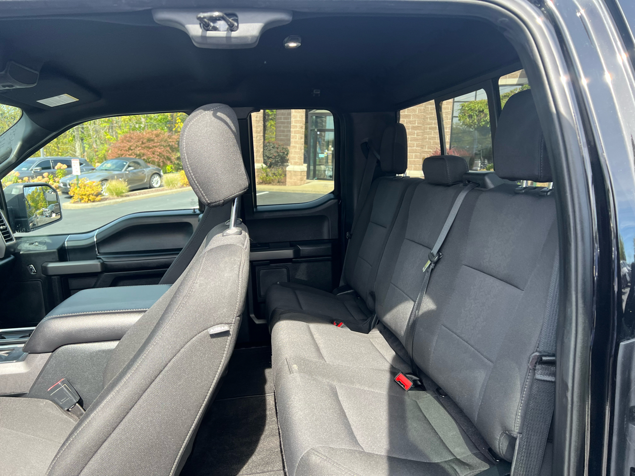 2019 Ford F-150 XLT photo 22