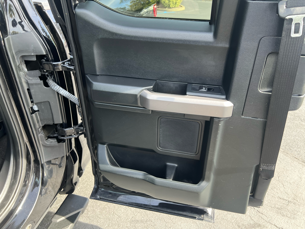 2019 Ford F-150 XLT photo 23