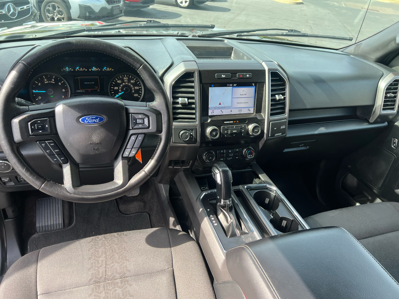 2019 Ford F-150 XLT photo 24