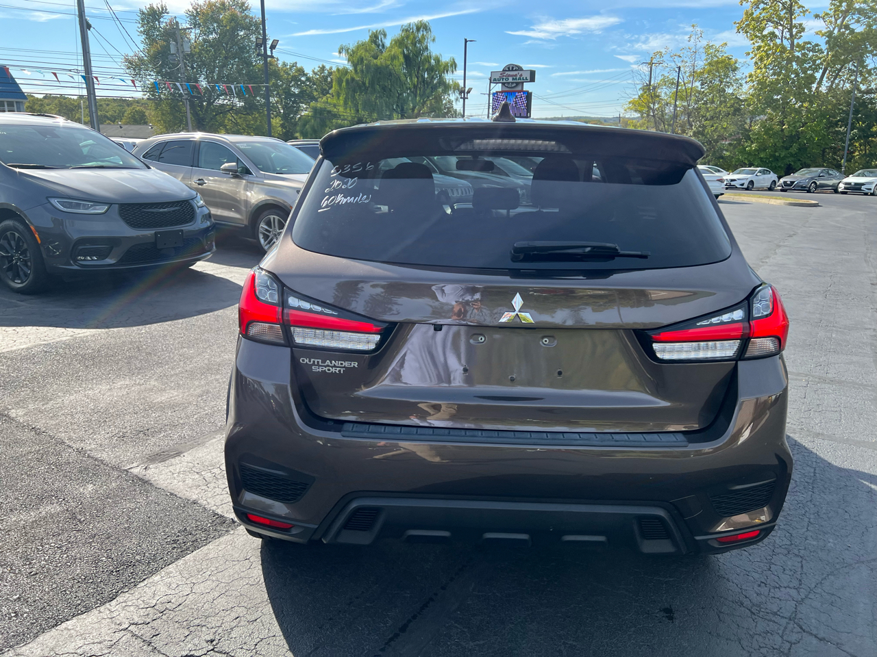 2020 Mitsubishi Outlander Sport photo 3