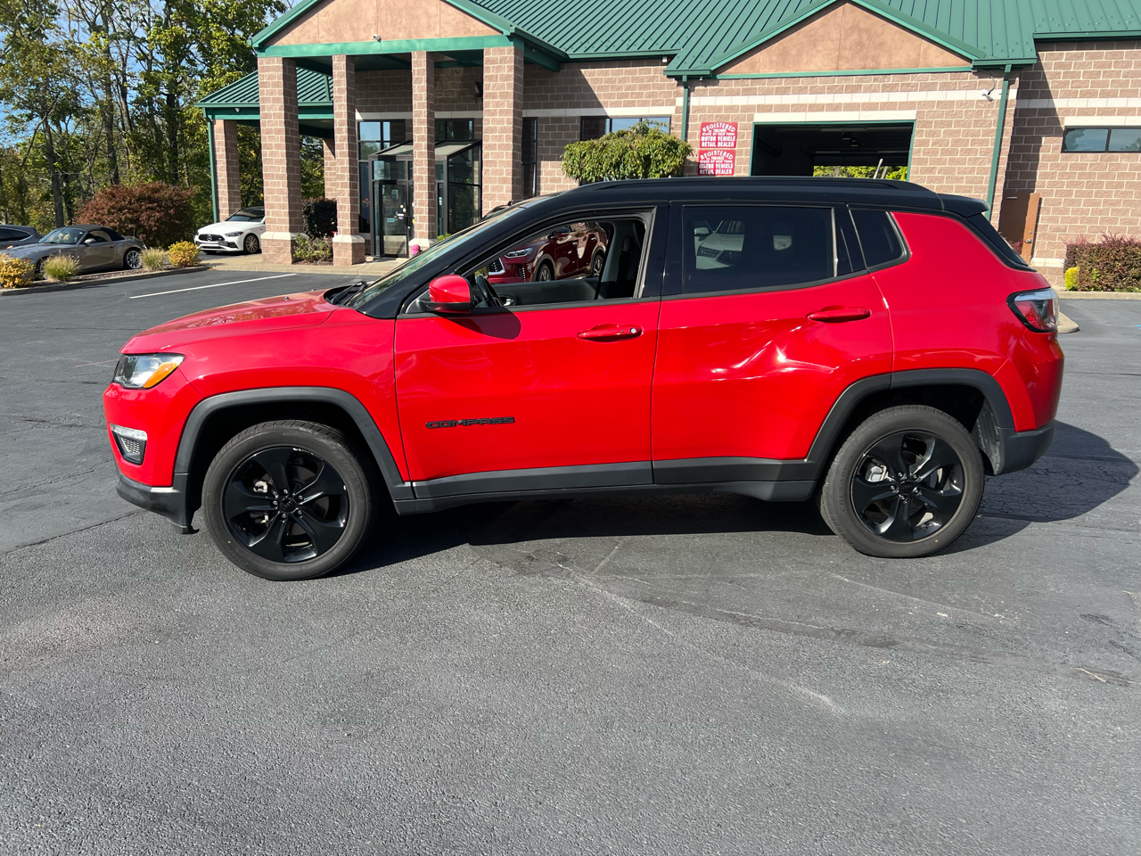 2018 Jeep Compass North Edition Latitude photo 2