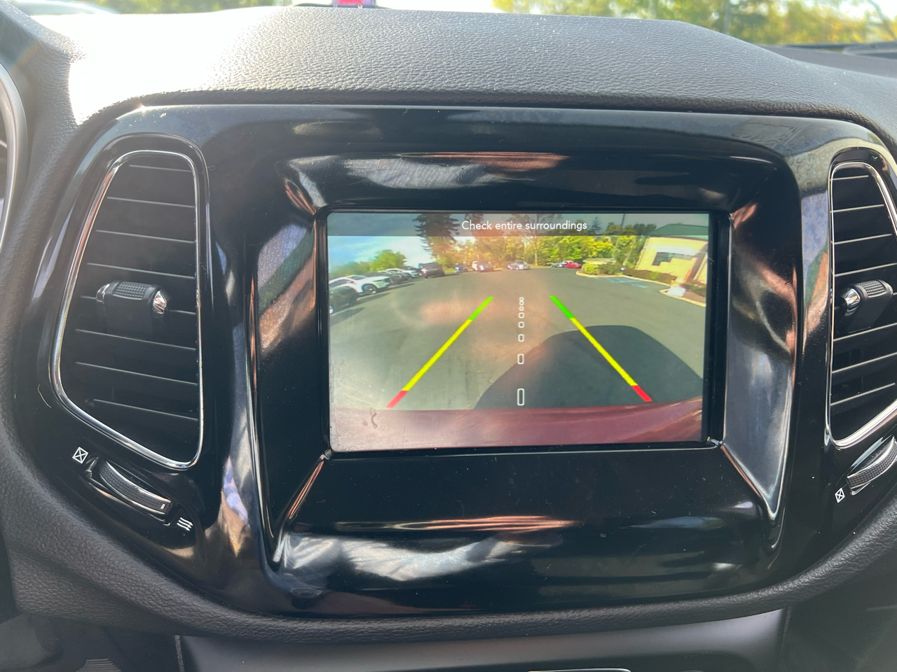2018 Jeep Compass North Edition Latitude photo 28