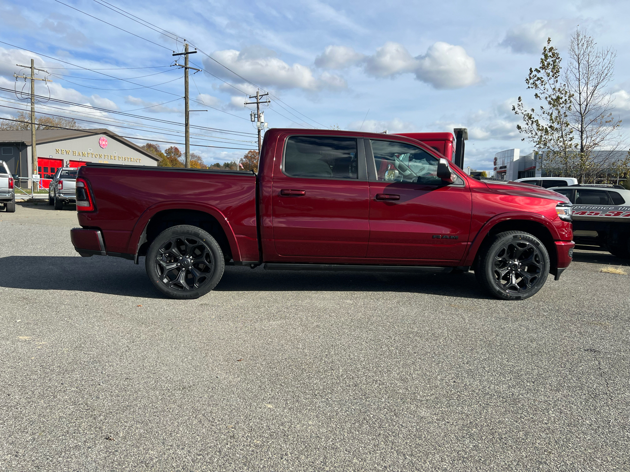 RAM 1500 Limited 4x4 Crew Cab 5'7" Box 2022 RAM 1500 Limited 4x4 Crew Cab 5'7" Box 2022