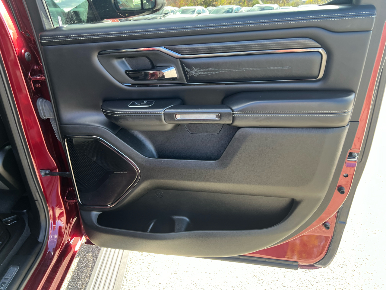 RAM 1500 Limited 4x4 Crew Cab 5'7" Box 2022 RAM 1500 Limited 4x4 Crew Cab 5'7" Box 2022