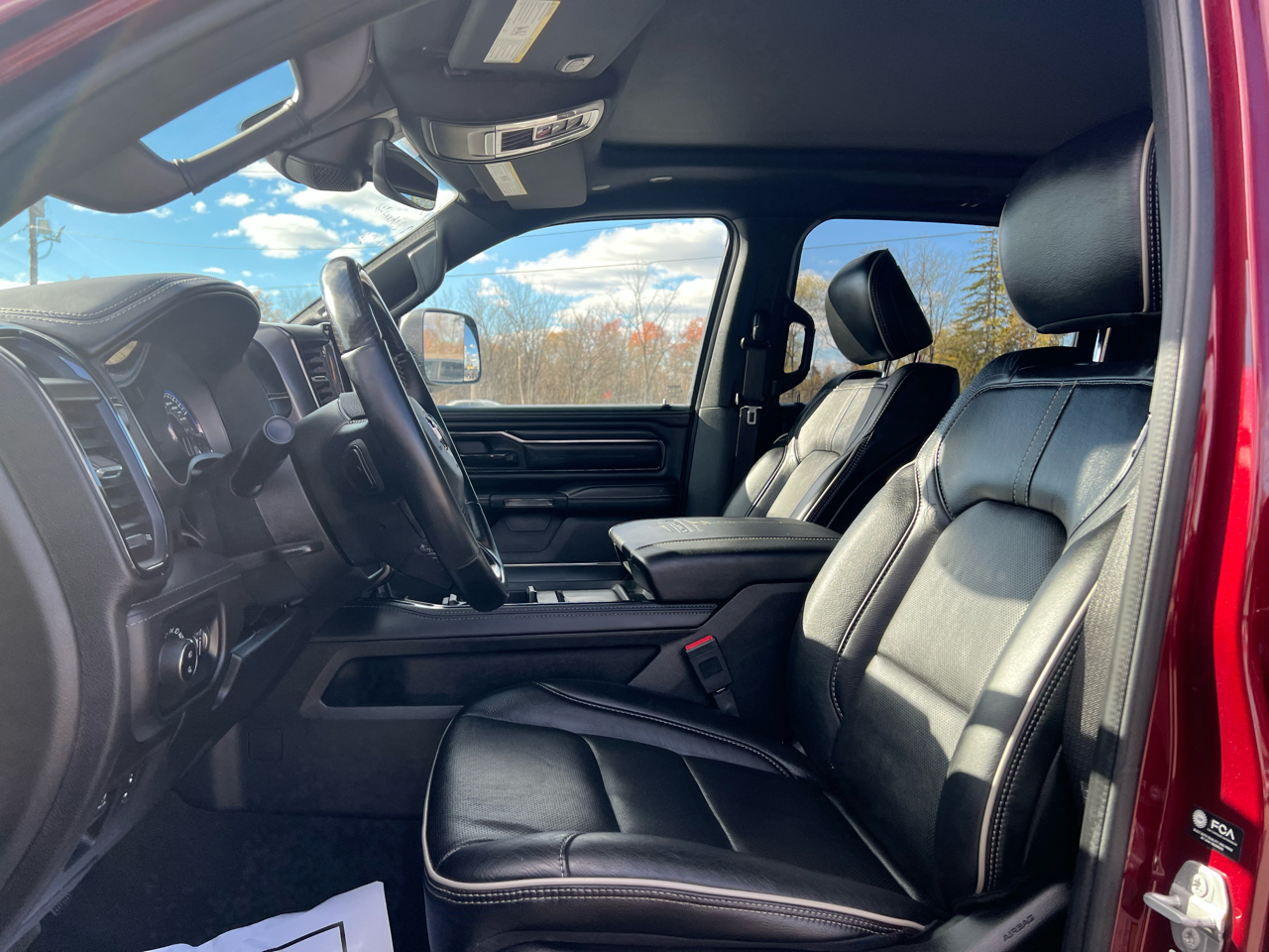 RAM 1500 Limited 4x4 Crew Cab 5'7" Box 2022 RAM 1500 Limited 4x4 Crew Cab 5'7" Box 2022