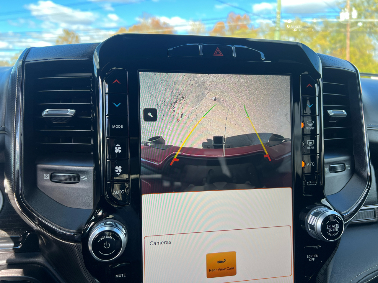 RAM 1500 Limited 4x4 Crew Cab 5'7" Box 2022 RAM 1500 Limited 4x4 Crew Cab 5'7" Box 2022