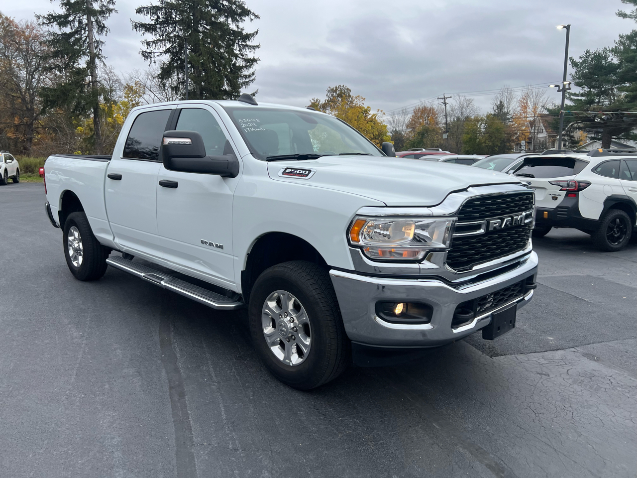 RAM 2500 Big Horn 4x4 Crew Cab 6'4" Box 2024 RAM 2500 Big Horn 4x4 Crew Cab 6'4" Box 2024