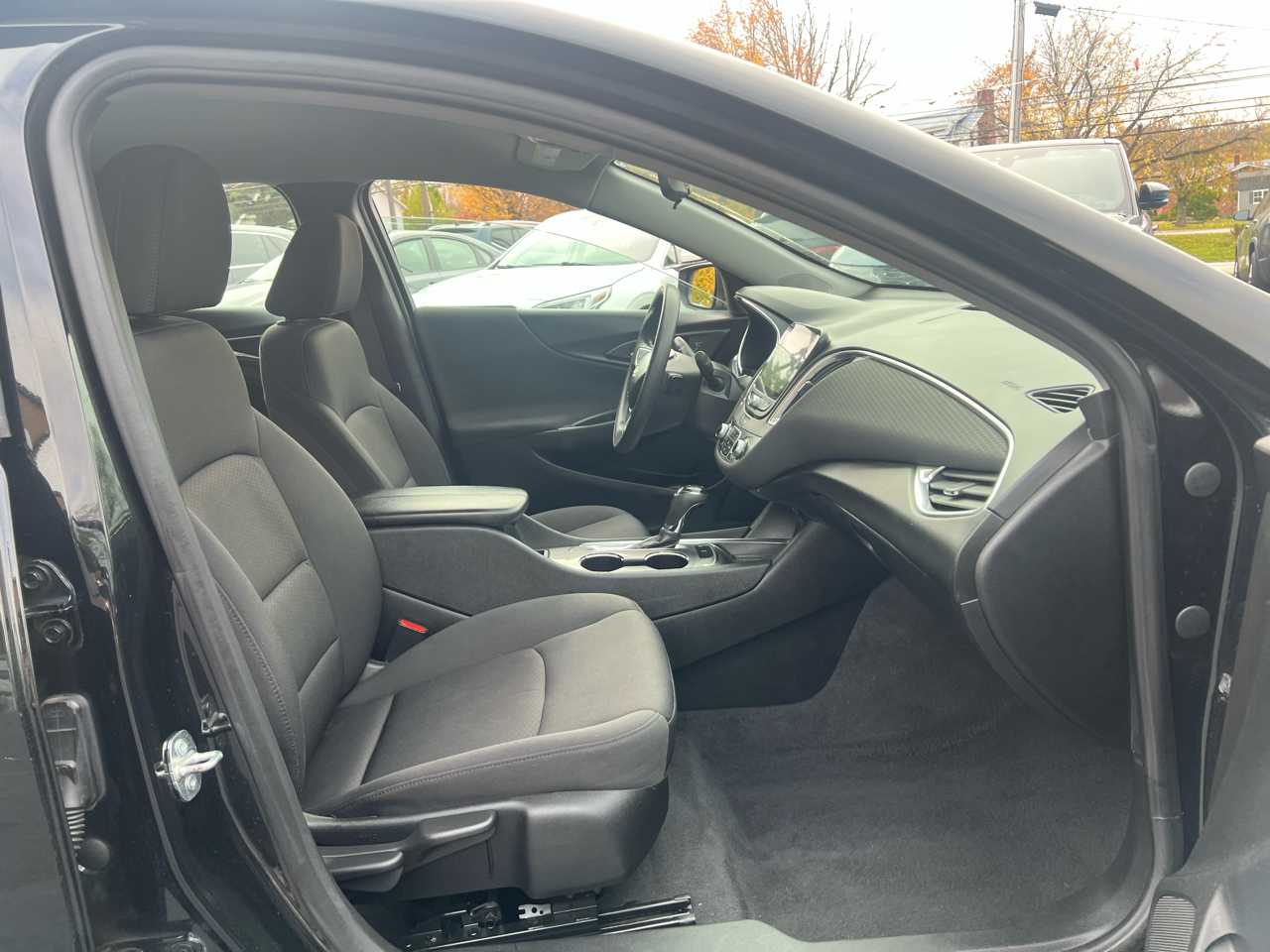 Chevrolet Malibu 4dr Sdn LT 2020 Chevrolet Malibu 4dr Sdn LT 2020