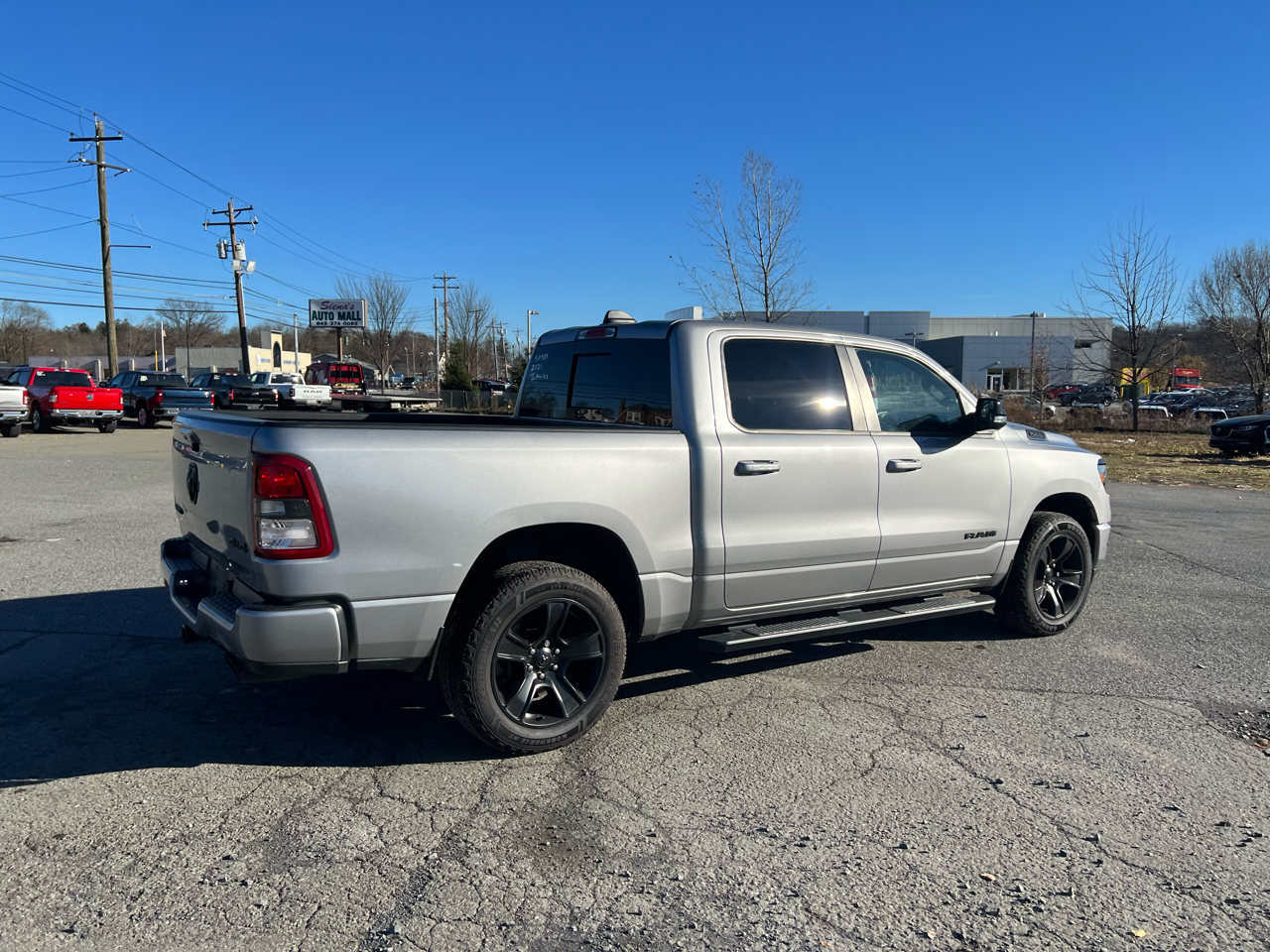 2021 Ram 1500 Big Horn photo 3