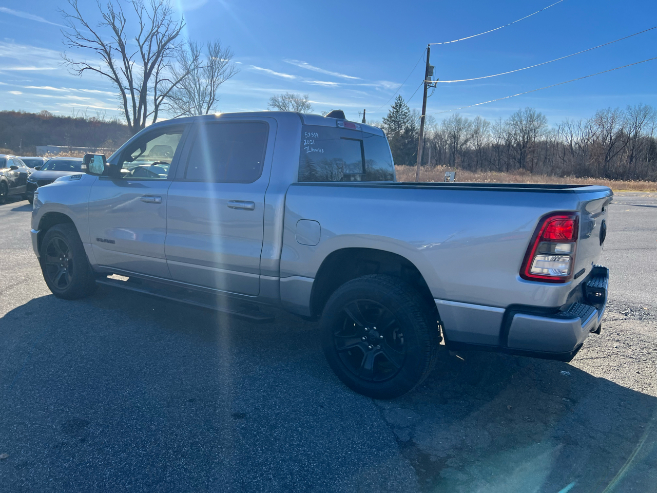 RAM 1500 Big Horn 4x4 Crew Cab 5'7" Box 2021