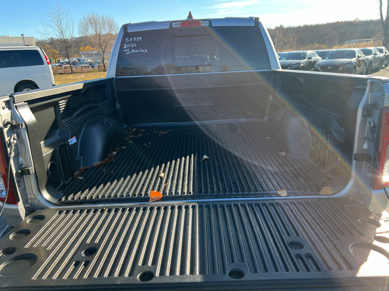 RAM 1500 Big Horn 4x4 Crew Cab 5'7" Box 2021