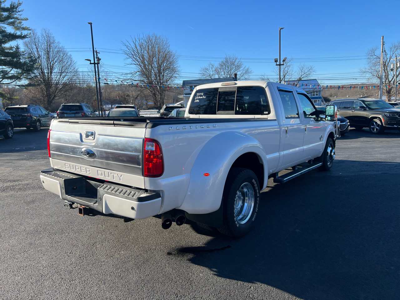 Ford Super Duty F-350 DRW 2WD Crew Cab 172" Platinum 2016