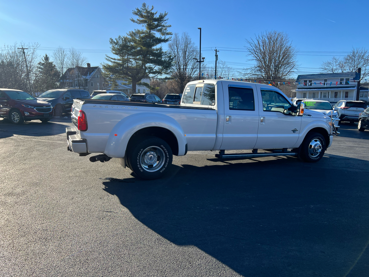 Ford Super Duty F-350 DRW 2WD Crew Cab 172" Platinum 2016