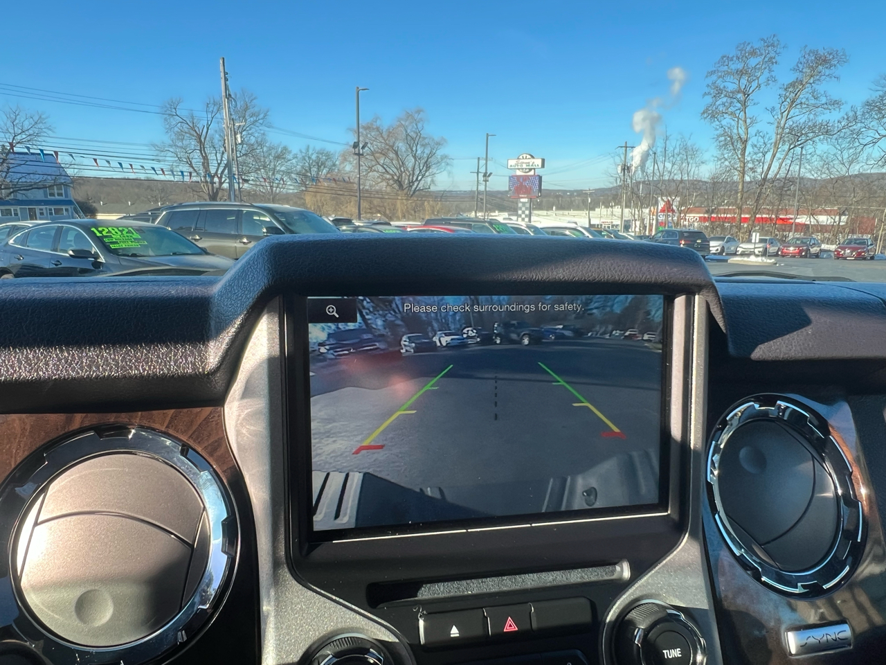 Ford Super Duty F-350 DRW 2WD Crew Cab 172" Platinum 2016