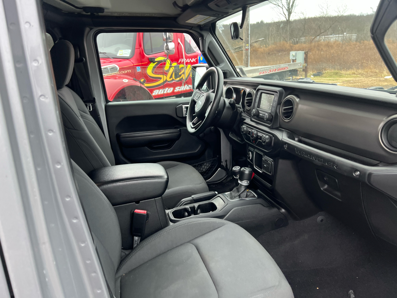 Jeep Wrangler Unlimited Willys Sport 4x4 2021