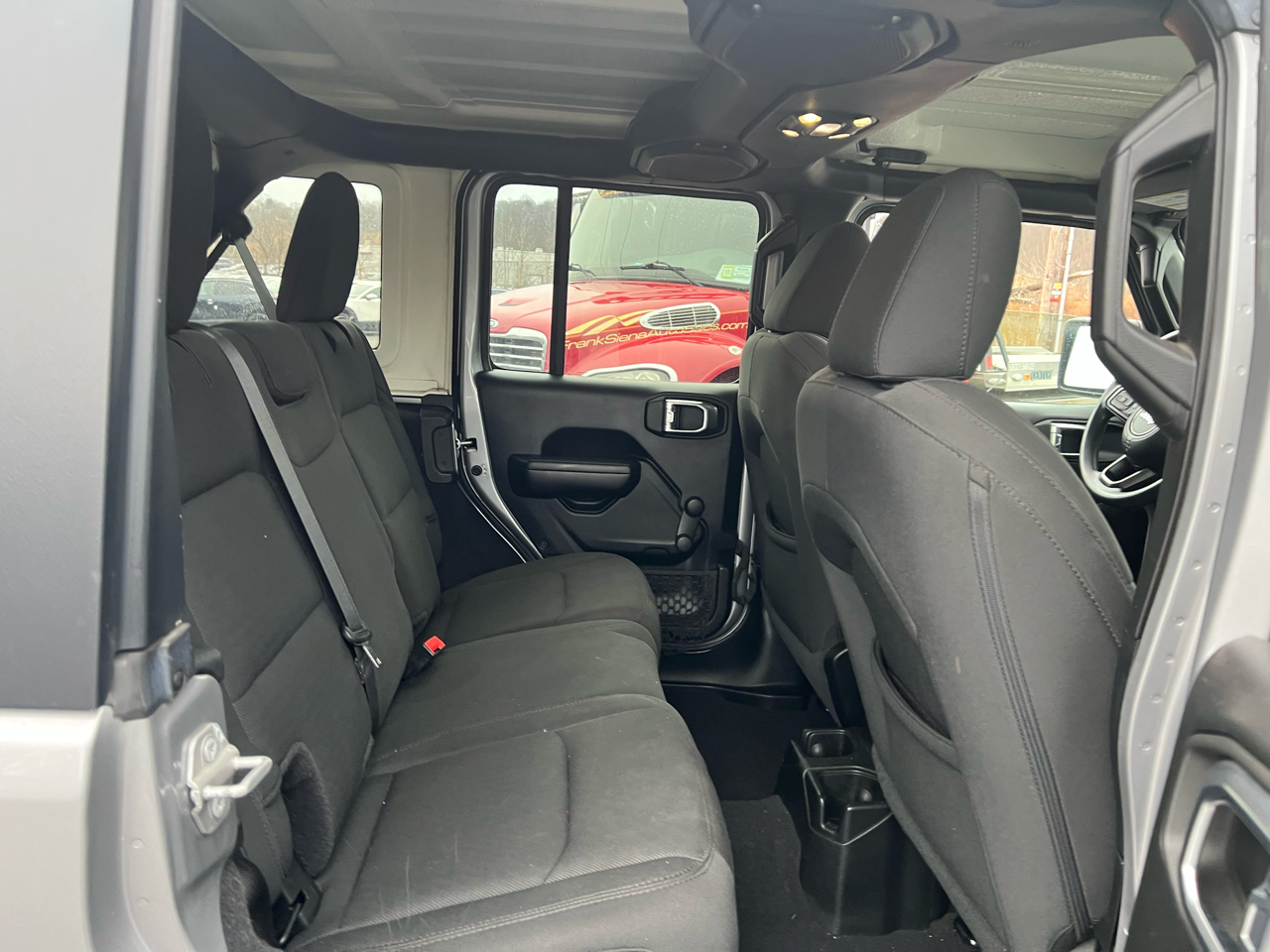 Jeep Wrangler Unlimited Willys Sport 4x4 2021