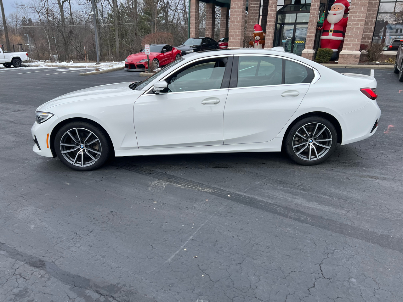 BMW 3 Series 330i xDrive Sedan North America 2020