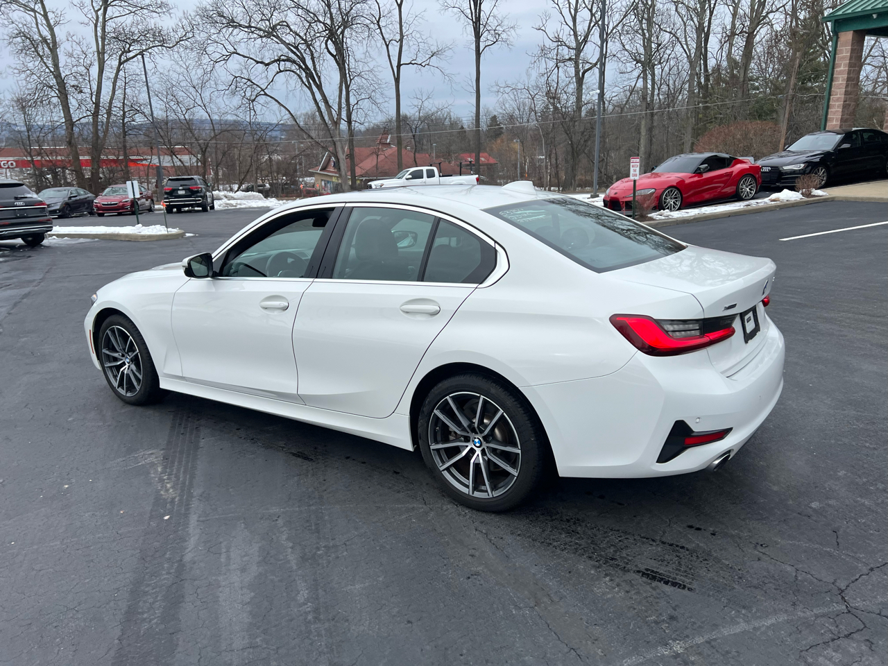 BMW 3 Series 330i xDrive Sedan North America 2020
