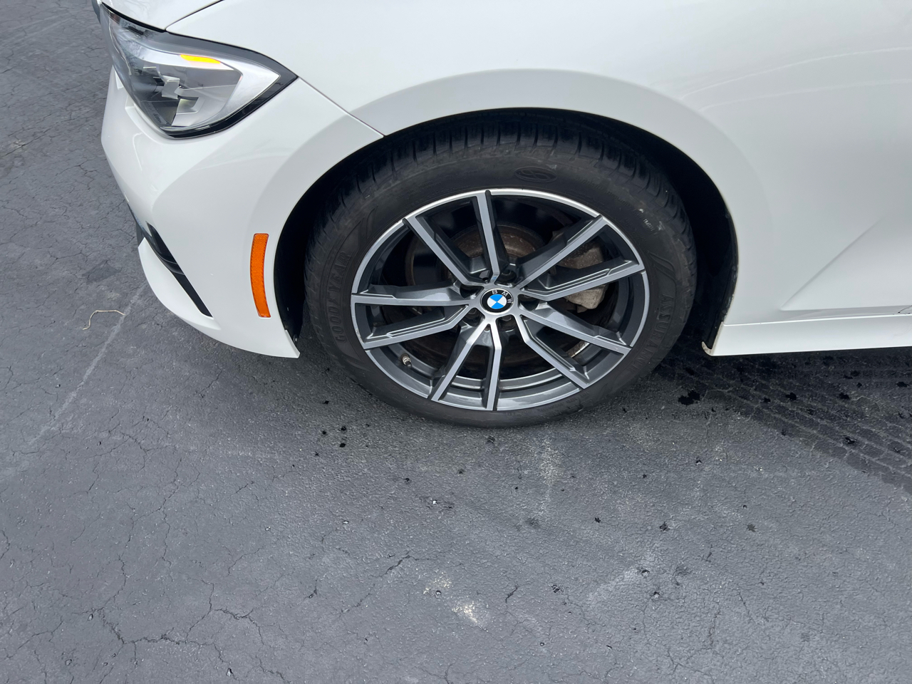 BMW 3 Series 330i xDrive Sedan North America 2020