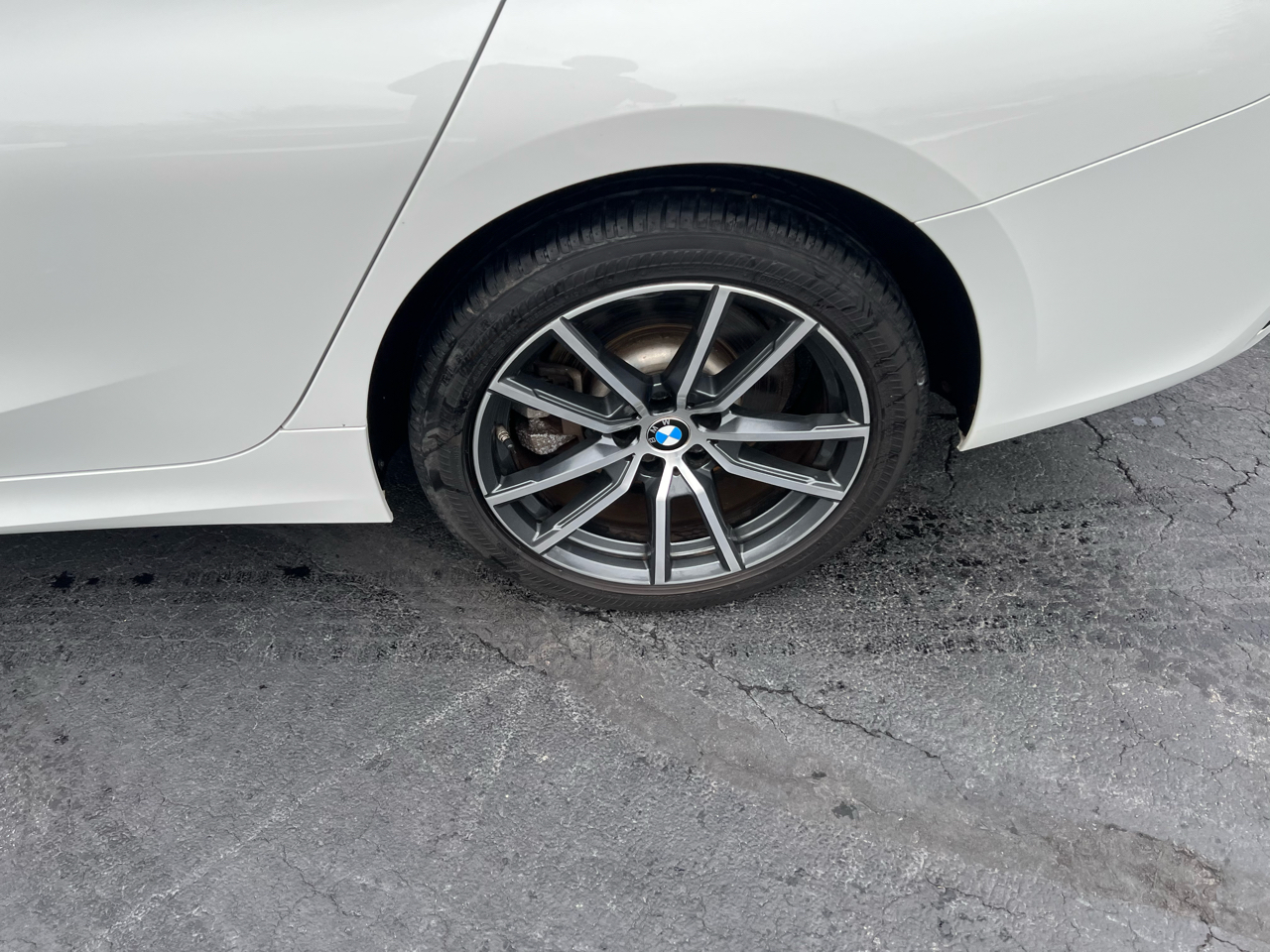 BMW 3 Series 330i xDrive Sedan North America 2020