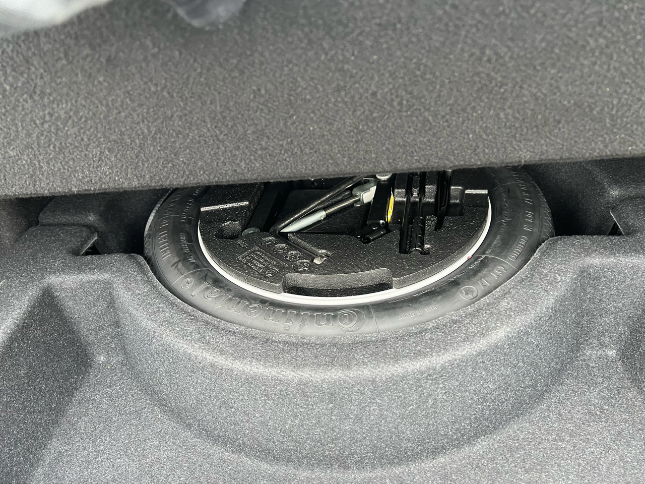 BMW 3 Series 330i xDrive Sedan North America 2020