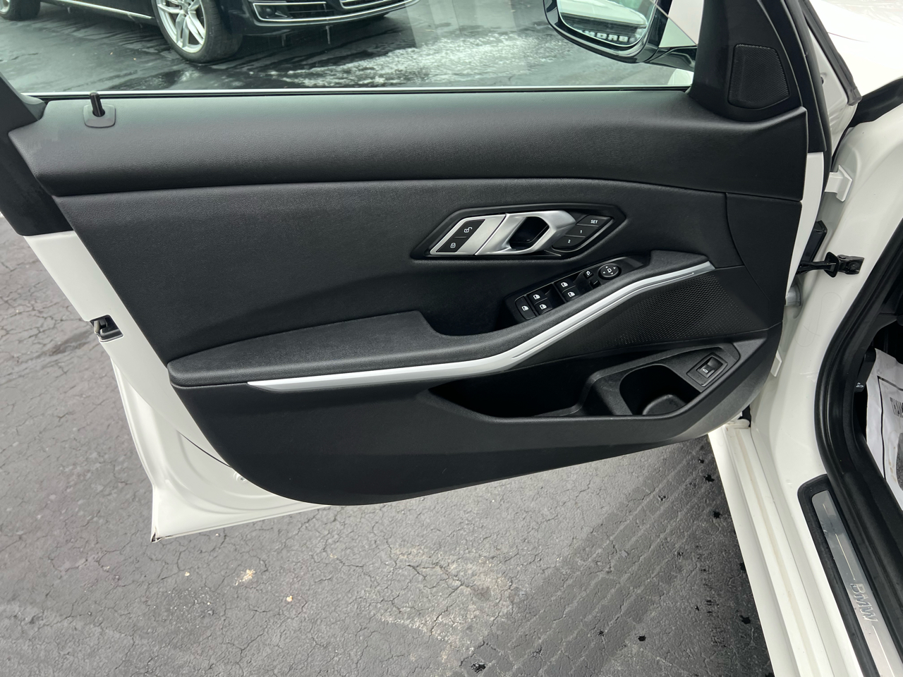 BMW 3 Series 330i xDrive Sedan North America 2020