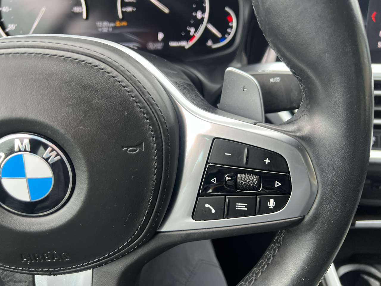 BMW 3 Series 330i xDrive Sedan North America 2020
