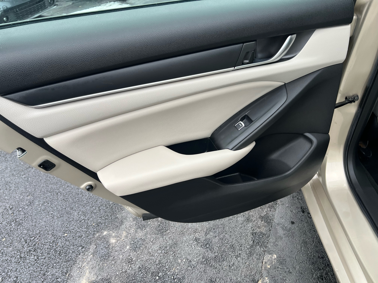 Honda Accord Sedan LX 1.5T CVT 2019