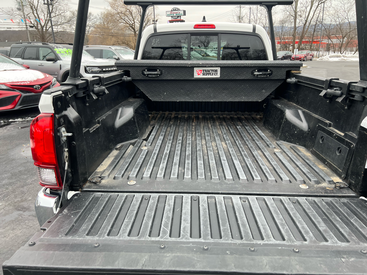 Toyota Tacoma 4WD SR5 Access Cab 6' Bed I4 AT (Natl) 2022