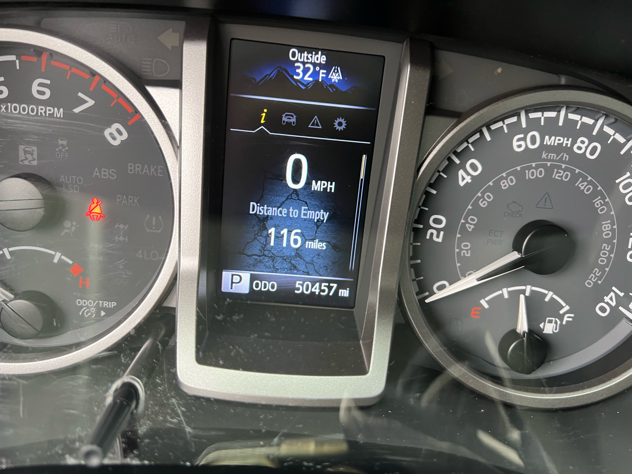 Toyota Tacoma 4WD SR5 Access Cab 6' Bed I4 AT (Natl) 2022