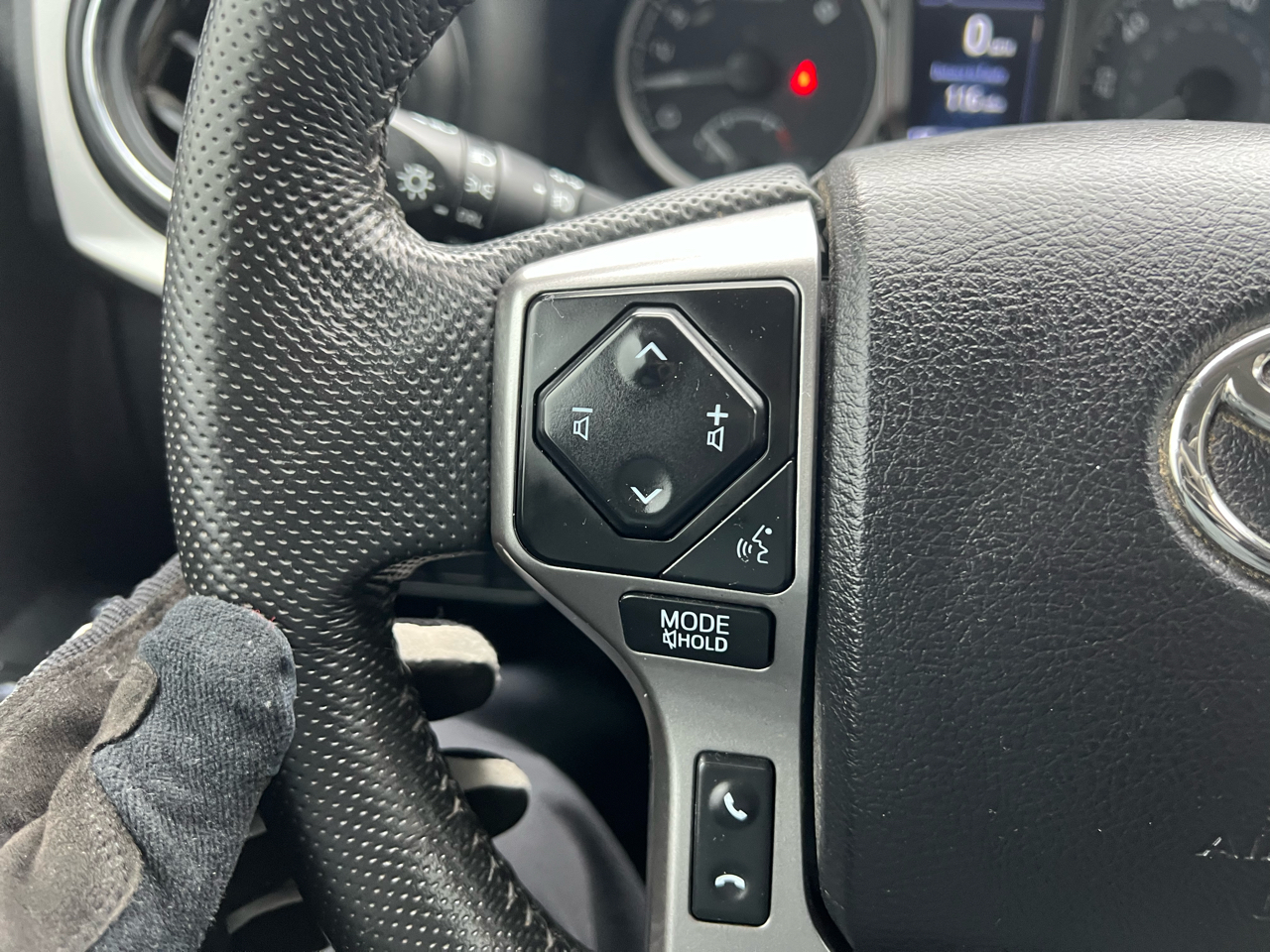 Toyota Tacoma 4WD SR5 Access Cab 6' Bed I4 AT (Natl) 2022